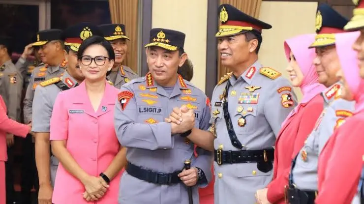 Kapolri Lakukan Mutasi Besar, Komjen Dedi Prasetyo Resmi Jabat Wakapolri