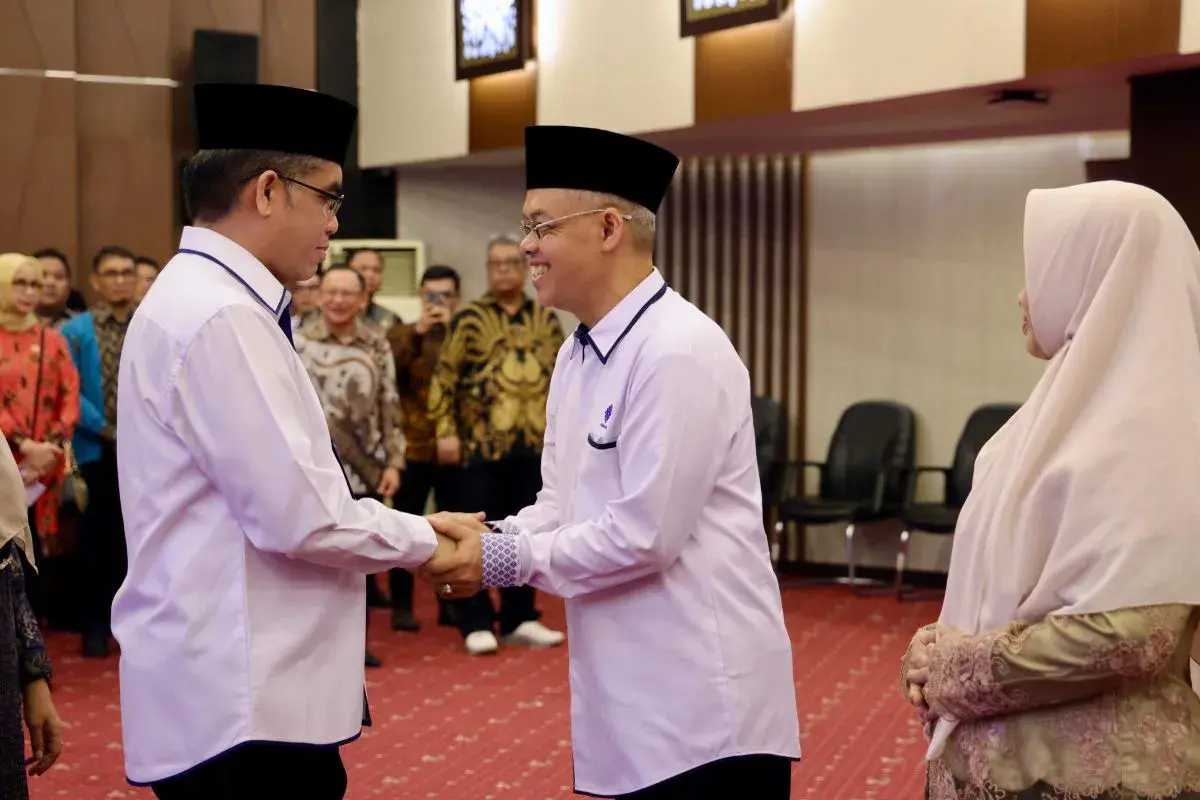 Menaker Yassierli Lantik Cris Kuntadi Sebagai Sekjen Kemnaker Gantikan Aris Wahyudi