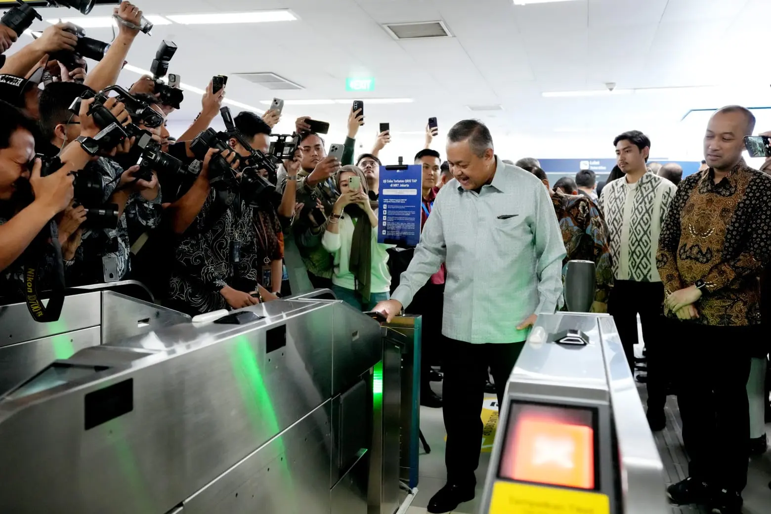Inovasi QRIS TAP Sebagai Alternatif Cara Pembayaran Cepat, Mudah, Murah, Aman, dan Handal