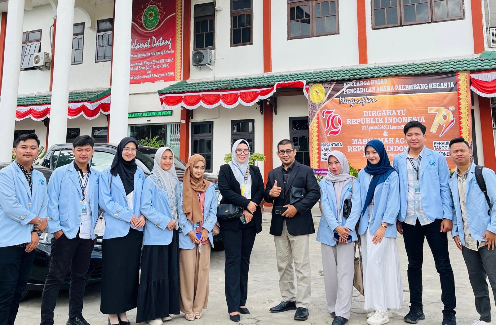 Dalam Senja Kesibukan : Kisah Mahasiswa Akhir Menuju Asa