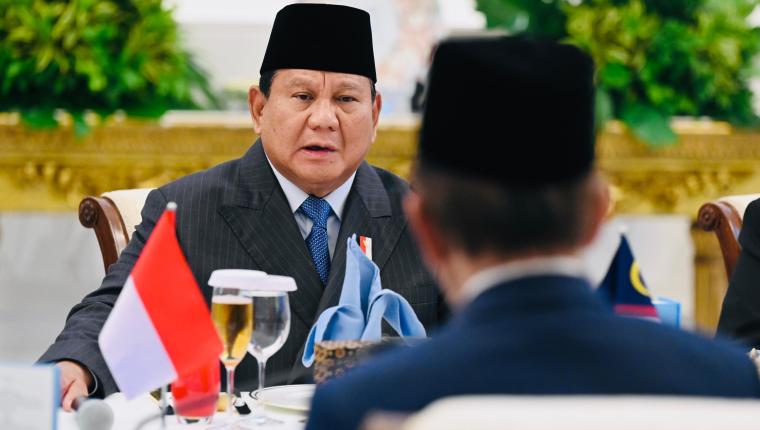 Hangat dan Bersahabat, Presiden Prabowo Sambut Kunjungan PM Malaysia Anwar Ibrahim di Istana Merdeka Jakarta