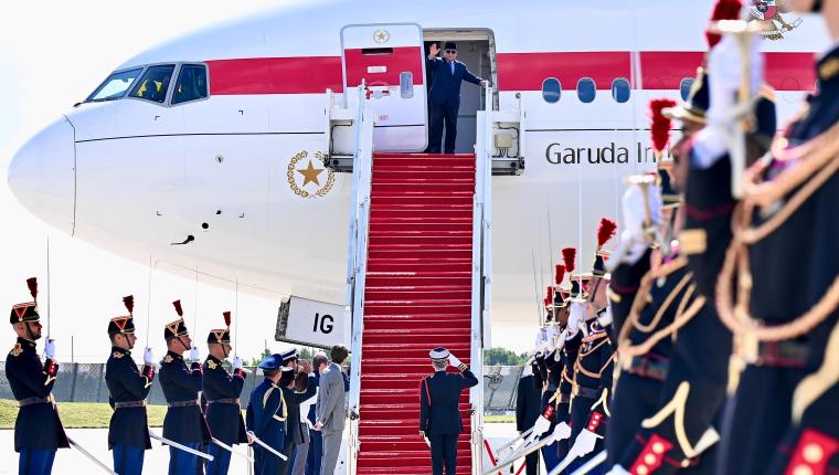 Akhiri Lawatan Luar Negeri, Presiden Prabowo Bertolak dari Paris Menuju Tanah Air
