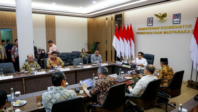 Mensesneg ikuti rapat bahas pengamanan gedung pesantren
