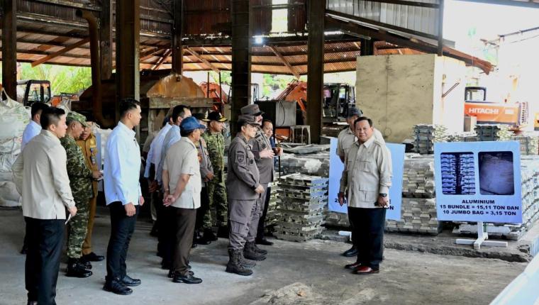 Presiden Prabowo apresiasi kinerja aparat dan tegaskan komitmen selamatkan kekayaan negara untuk rakyat