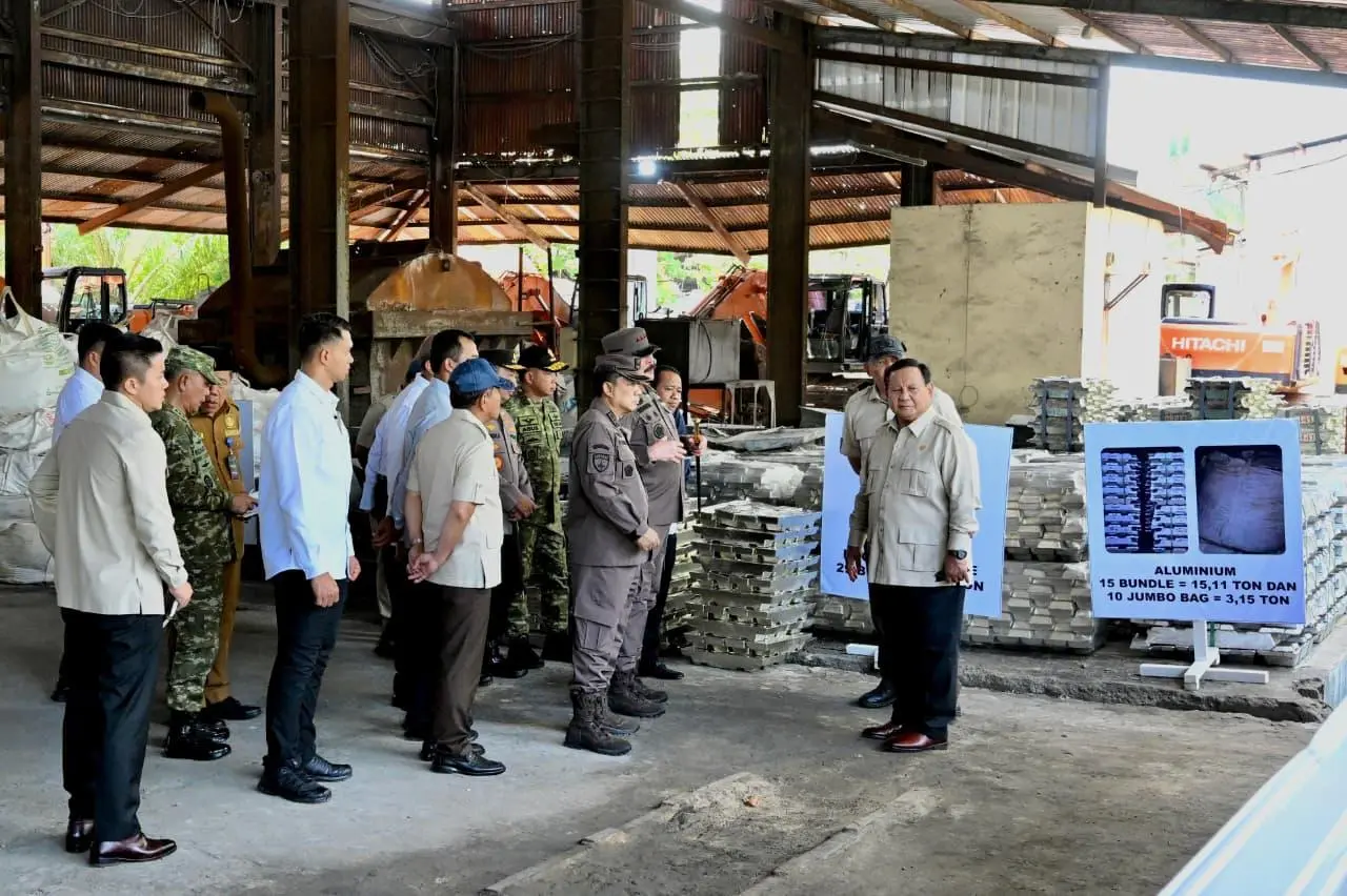 Presiden Prabowo apresiasi kinerja aparat dan tegaskan komitmen selamatkan kekayaan negara untuk rakyat