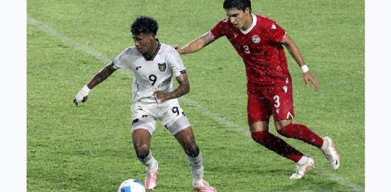 TIMNAS INDONESIA U-17 UNGGUL 1-0 ATAS UZBEKISTAN DI BABAK PERTAMA PIALA KEMERDEKAAN 2025