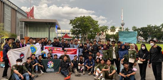 AROGAN SUMSEL Gelar Aksi di Kantor Gubernur Beri PR Untuk Gubernur dan Wagub Sumsel