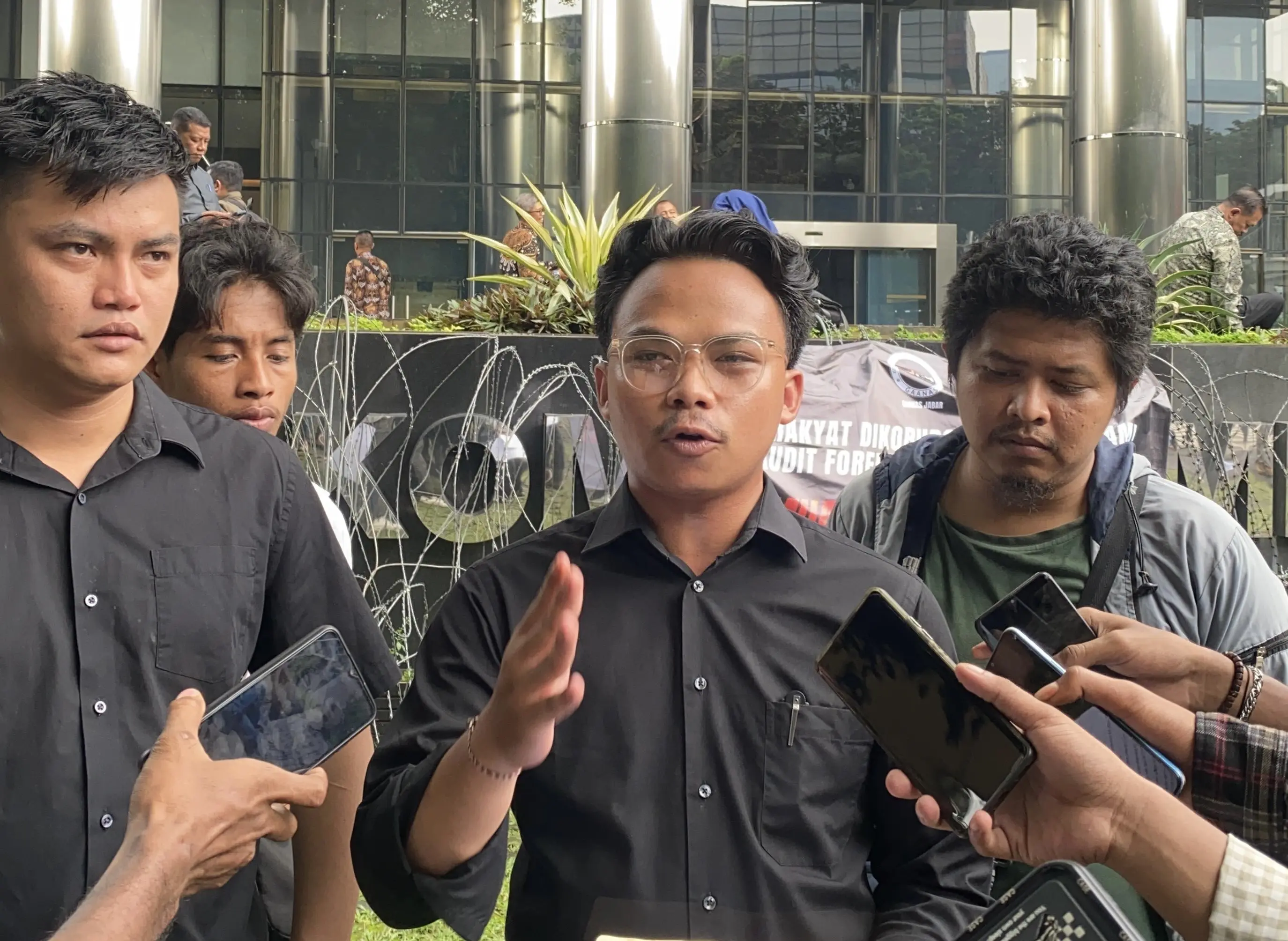 Dana Hibah Tak Bertuan, Pajak Tak Disetor, Uang Rakyat Terancam Raib