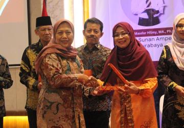 Direktur ISLaMS, Prof. Euis Nurlaelawati Jadi Pemateri Seminar Nasional Hukum Keluarga Islam di UIN Suska Riau