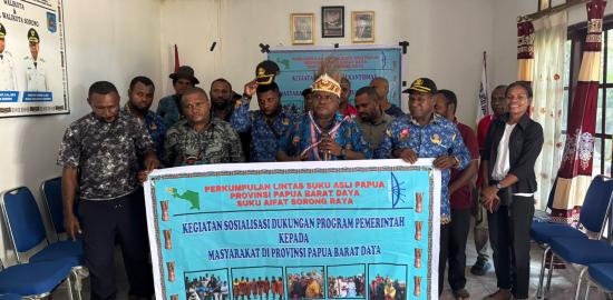 Ketua Forum Lintas Suku Asli Papua Ajak Warga Dukung Program MBG dan Koperasi Merah Putih