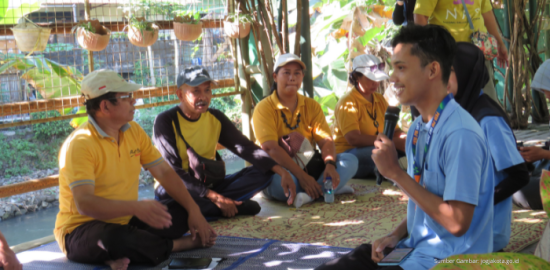 Mahasiswa UNY dan Warga Guyub Jaga Sungai Code Lewat Aksi Edukatif dan Humanis