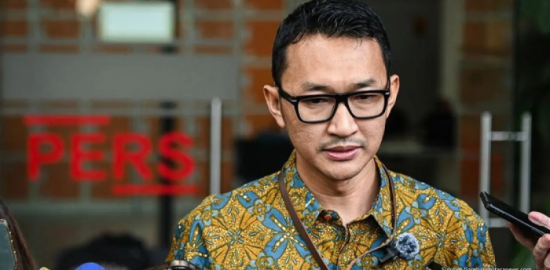 KPK Selidiki Dugaan Korupsi Transaksi Penjualan Gas Oil antara Indonesia dan Filipina