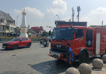 Gaung Sirine Damkarmat Warnai Detik-detik Proklamasi di Yogyakarta