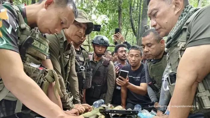 Satgas Moskona Brimob Polri Gagalkan Serangan KKB, Ketua Komnas HAM Papua Berhasil Diselamatkan