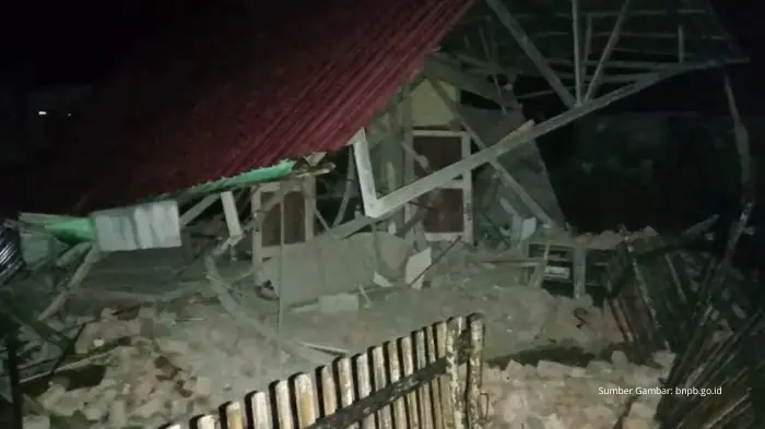 Gempa 6,3 SR Guncang Bengkulu, Puluhan Rumah Rusak dan Warga Panik