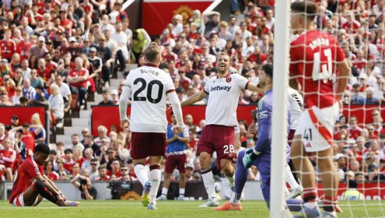 Manchester United Tumbang di Kandang, West Ham Curi Kemenangan di Old Trafford