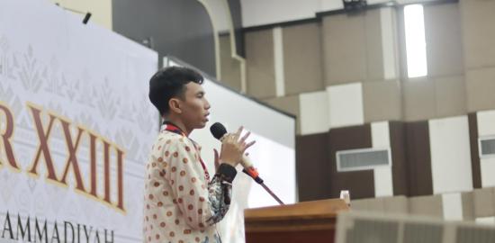 Catatan Kritis Fahrudin Hamzah: Revolusi AI, Apakah Manusia Masih Di Perlukan?