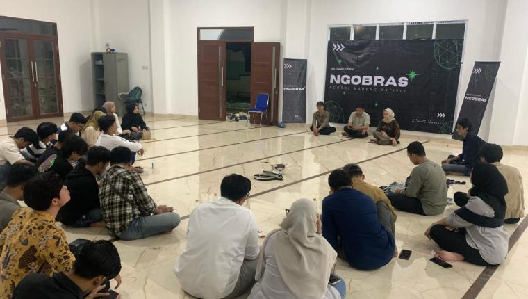 HMI Cabang Ciputat Gelar NGOBRAS (Ngobrol Bareng Aktivis)