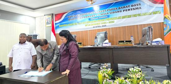 Dewan Perwakilan Rakyat Papua Barat Daya Tetapkan Alat Kelengkapan Dewan 2024 - 2029