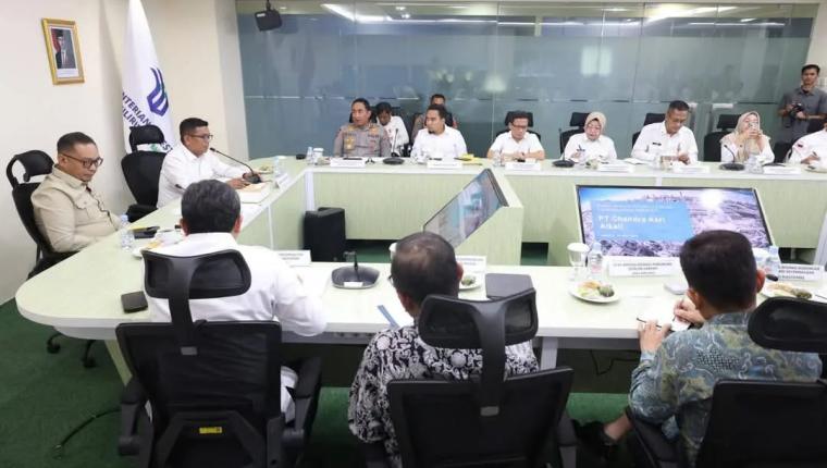 Gubernur Banten Meminta Semua Sektor di Banten, Membuka Peluang Investasi Dengan Kondusif