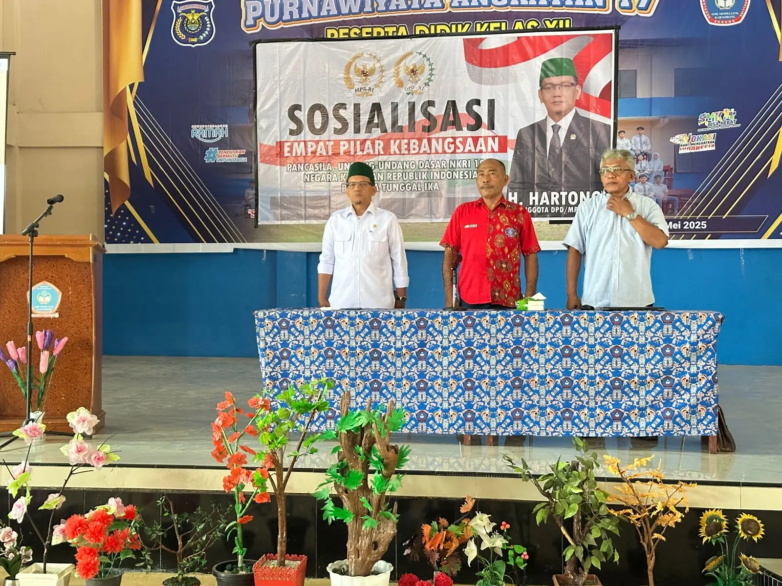 Anggota DPD RI Hartono Sosialisasi 4 Pilar di SMK Modelink