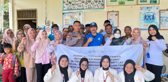 Mahasiswa Kukerta Tematik UIN SMH Banten kelompok 02  Gelar Sosialisasi Rehabilitasi Narkoba: “War On Drugs Dimulai dari Rumah”
