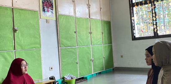 Santri Mahasiswa di Antara Dua Sistem: Menjaga Ruh Pendidikan di Era yang Serba Terukur