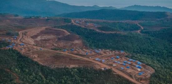 Presiden Prabowo Cabut 4 Izin Tambang di Raja Ampat