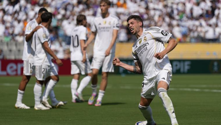 Real Madrid Tundukkan Pachuca 3-1 Meski Bermain dengan 10 Pemain