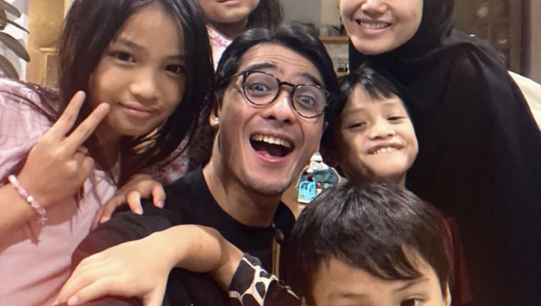Intip Parenting 3 Artis yang Menanamkan Nilai Islami