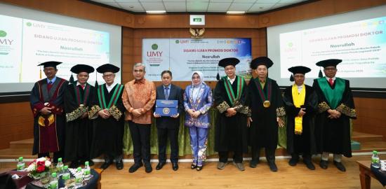 Ketua Umum PP KBPII, Nasrullah Larada Raih Gelar Doktor di UMY