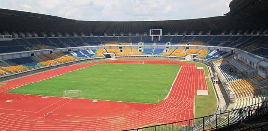 Kondisi Lapangan Memburuk, Persib Bandung Pindahkan Latihan ke Stadion SPOrT Jabar