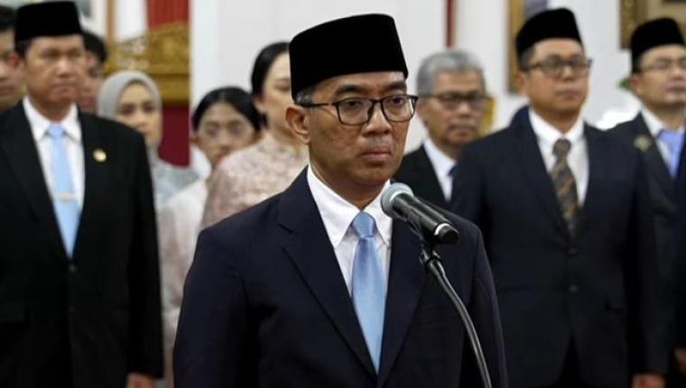 Presiden Prabowo Lantik Brian Yuliarto Sebagai Mendiktisaintek