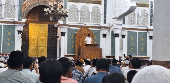 Kebijakan Baru Pemerintah Aceh, Gubernur Mualem : Setiap Adzan Kios Harus Tutup