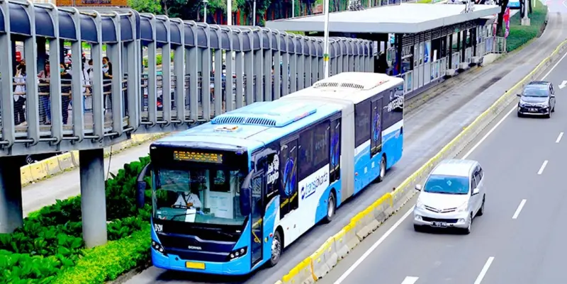 Pemprov DKI Ajak Warga Beralih ke Transportasi Umum untuk Tekan Kemacetan dan Polusi Udara
