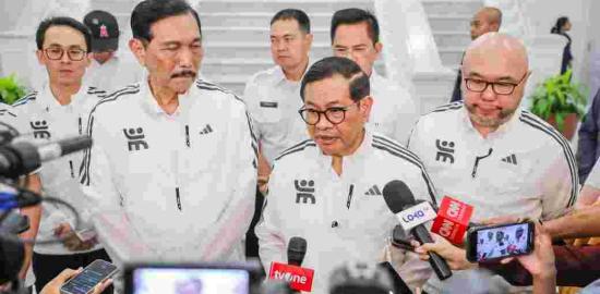 Gubernur DKI Jakarta Pramono Anung Siap Tembus Rekor Pribadi di Jakarta Running Festival 2025