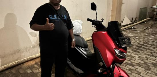 Presiden Prabowo Subianto Kirimkan 1 Unit Motor Untuk Tokoh Adat Sebagai Apresiasi