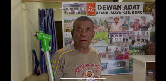 Presiden Prabowo Memberi Bantuan Program Garap Ladang Kepada Warga Salawati Selatan