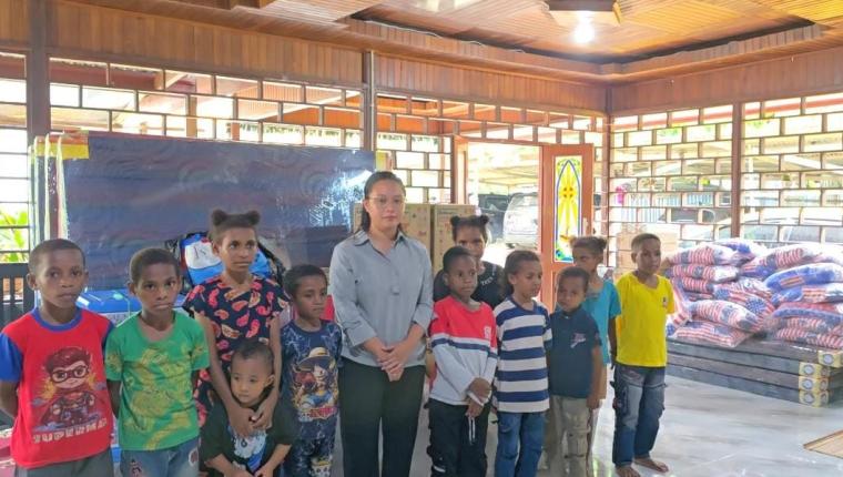 Peduli Anak Papua, Presiden Prabowo Kirimkan Bantuan Untuk Panti Asuhan Anak Sinar Kasih