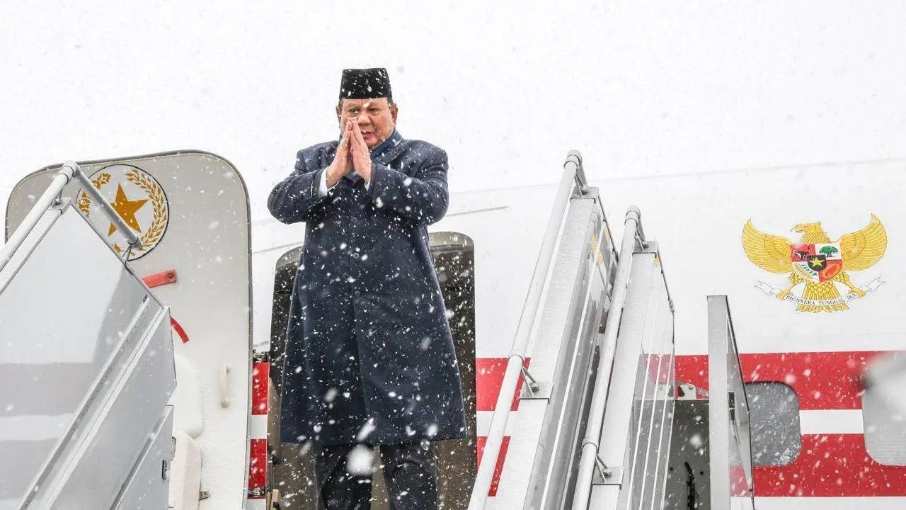 Saat Salju Ankara Mengantar Keberangkatan Presiden Prabowo ke Antalya