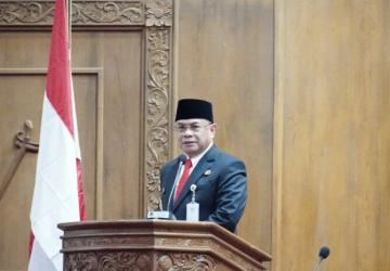 KPK Sebut Bupati Pati Sudewo Diduga Terima Dana dalam Kasus Suap Jalur Kereta Api