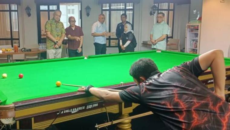 Kemenpora Tinjau Persiapan Tim Biliar Indonesia Menuju SEA Games Thailand 2025