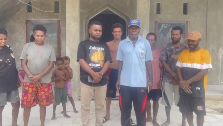 Presiden Prabowo Subianto Kirimkan Bantuan Untuk Pembangunan Gereja Kalfari Klawon