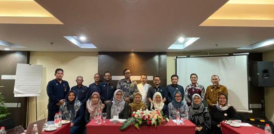 Gelar FGD Soal Perlindungan Perempuan dan Anak, ISLaMS Kritisi Perkawinan dengan Usia Ketimpangan Ekstrem dan Nafkah Anak