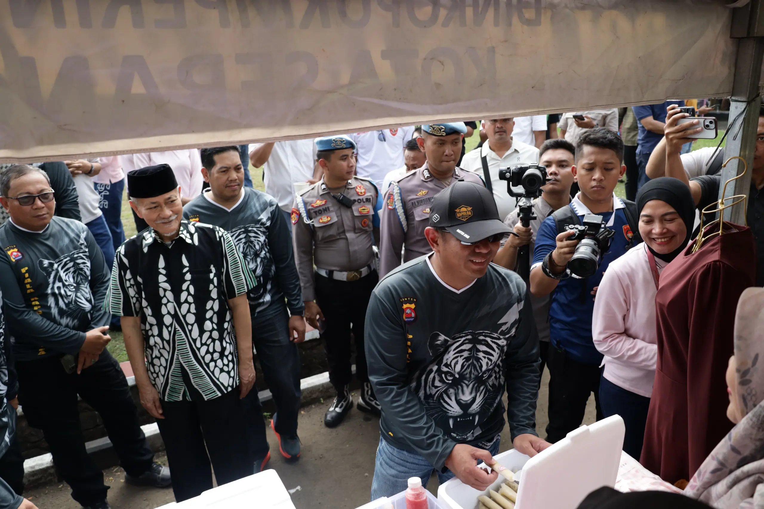 Semarak Hari Bhayangkara ke-80, Polda Banten Banten Gelar Bazar UMKM, Pasar Rakyat dan Lomba Kicau Burung