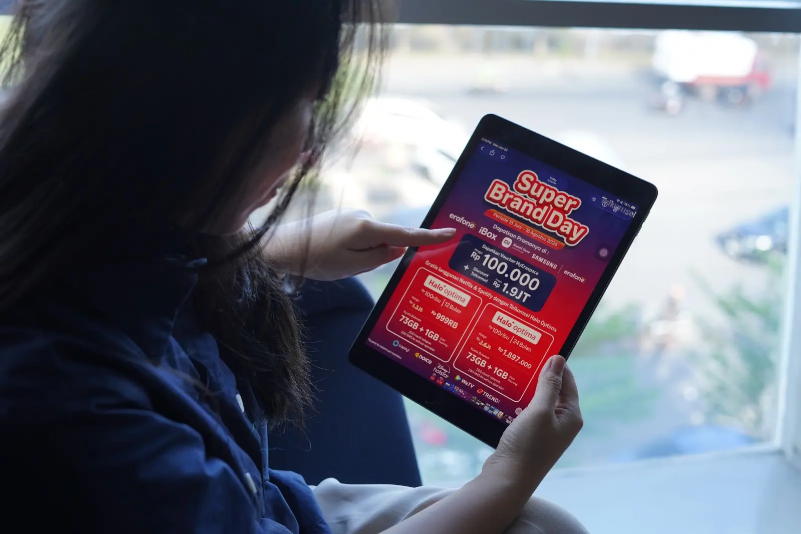Super Brand Day Telkomsel dan Erajaya Berikan Banyak Keuntungan dari Diskon hingga Hiburan Digital Gratis