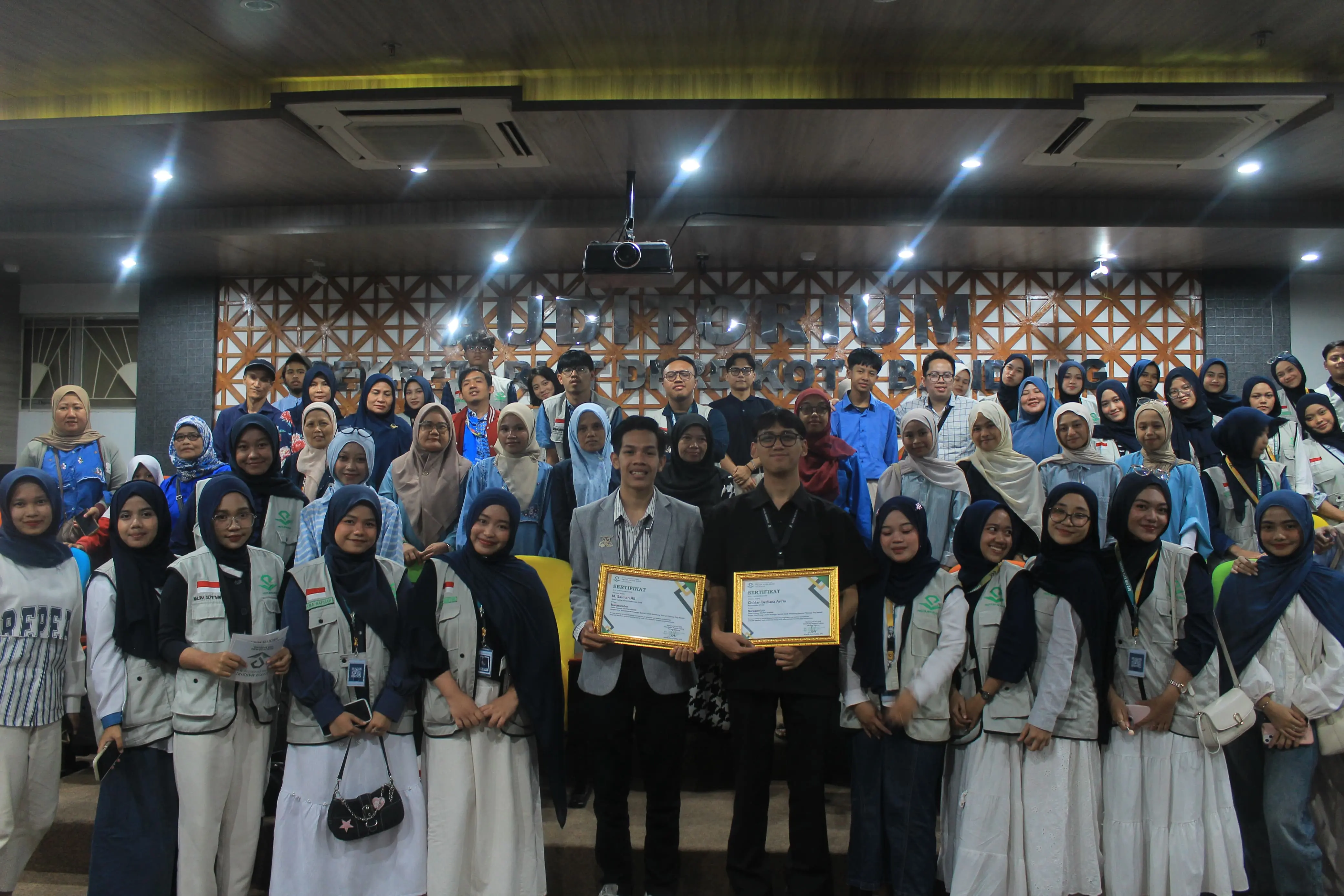 Dorong Literasi Finansial: Duta Pasar Modal Syariah 2026 dan Pelita Intan Muda Gelar EDUPIM di DPRD Kota Bandung