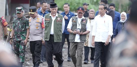 Cek Fakta : Klaim Jokowi Tinjau Banjir Terbaru di Sumatra Ternyata Rekaman Lama