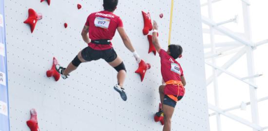 Empat Pasang Atlet Panjat Tebing Indonesia Lolos ke Final Speed Relay Asian Beach Games 2026