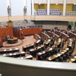Perbandingan Sistem Presidensial dan Parlementer Terhadap Relevansinya di Indonesia